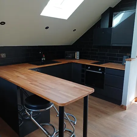 Apartament Aks Annex